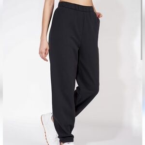 NWT AE Boyfriend Jogger